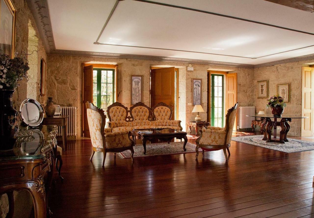 Jardines Pazo A Fabrica Guest House Celanova Bagian luar foto
