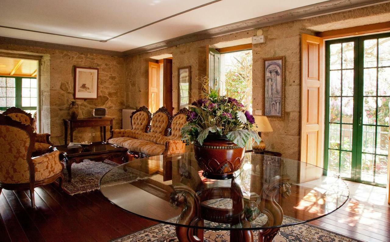 Jardines Pazo A Fabrica Guest House Celanova Bagian luar foto