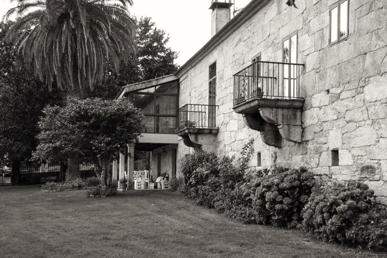 Jardines Pazo A Fabrica Guest House Celanova Bagian luar foto
